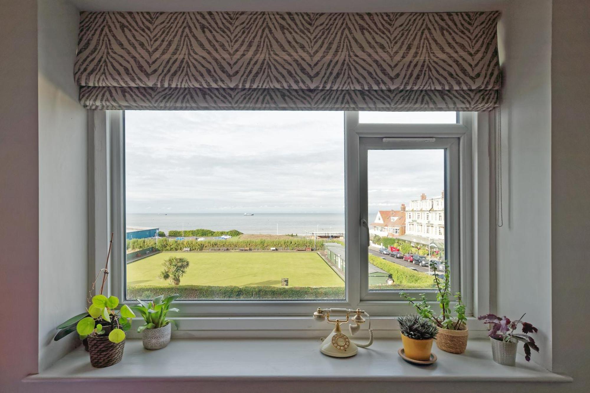 Walpole Bay Sea Views Apartment *
